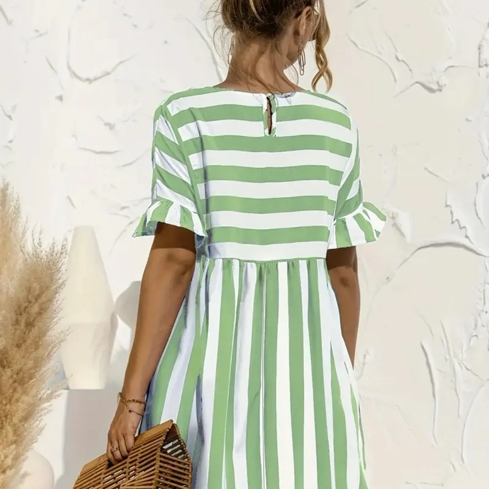 Women’s M Green Summer Dress - Picture 3 of 5